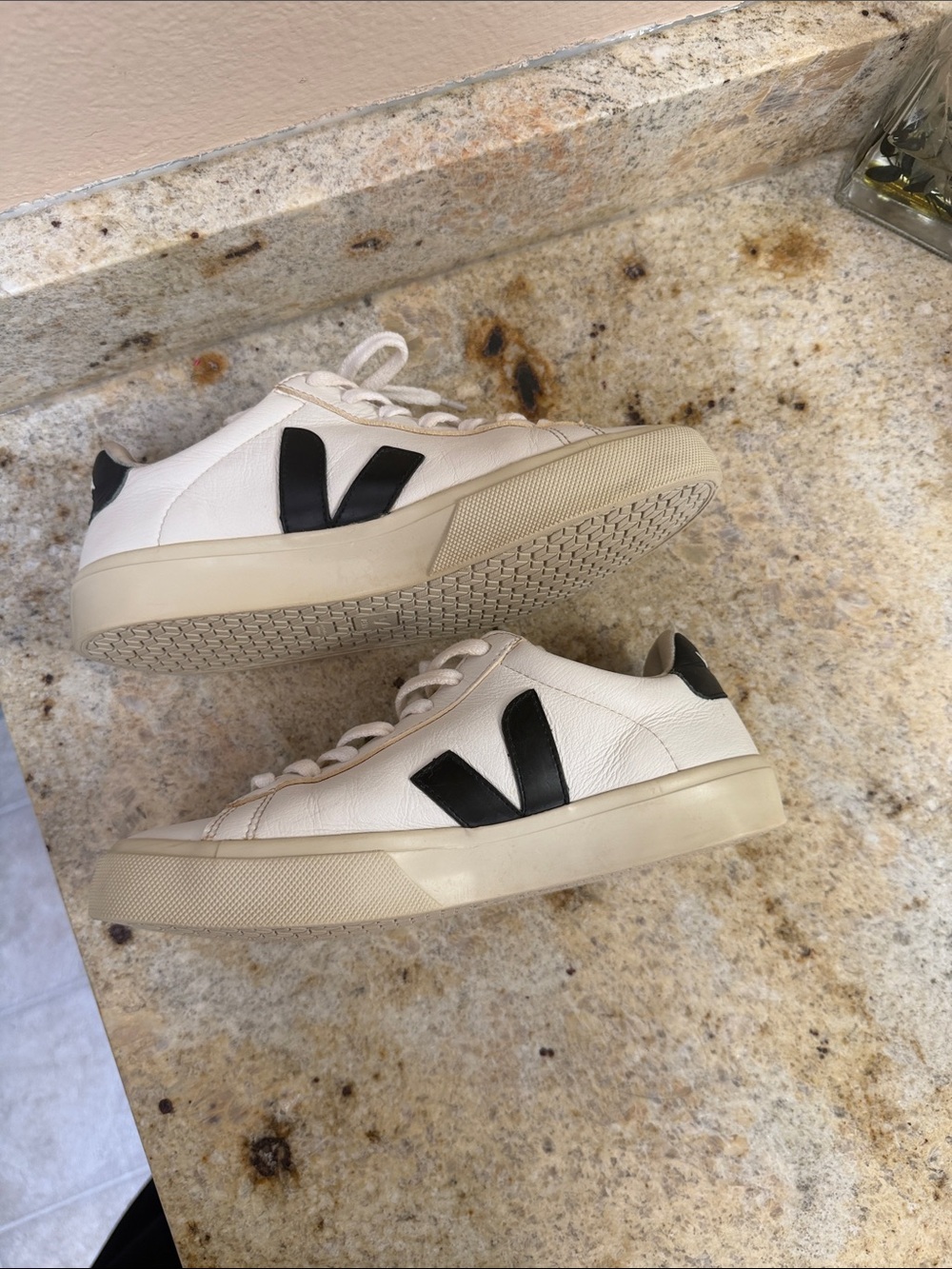 Veja Campo White Leather Sneakers with Black V Accent size 8 - 39 - Picture 6 of 10